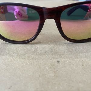 Lightly worn Shadyrays